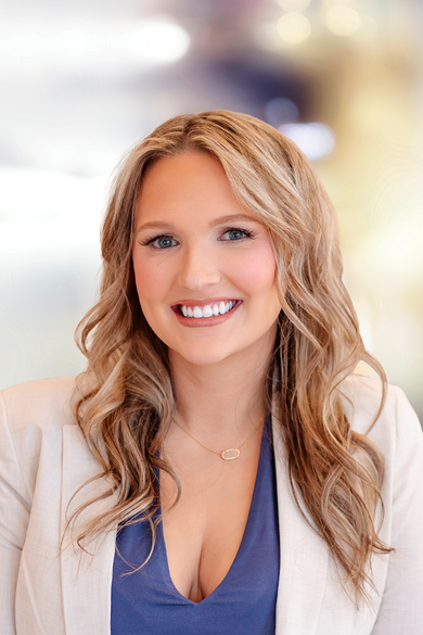 Portrait of Makayla Johnson, REALTOR®.